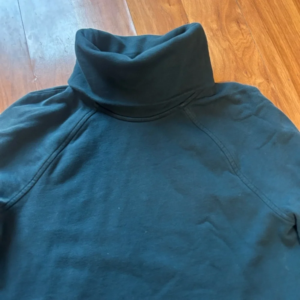 Lululemon Athletica Deep Blue Turtleneck Sweater